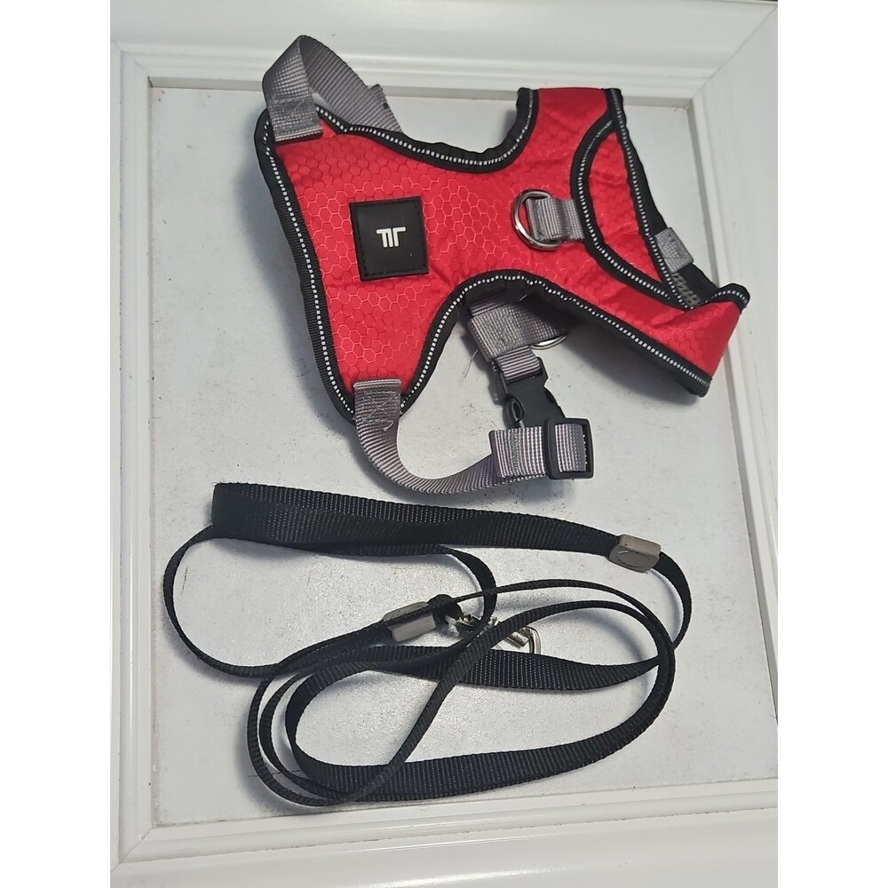 London Fog Red Dog Harness with Black Trim Size Medium AND Black 6 Ft Leash